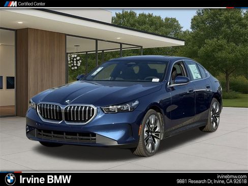 New 2026 BMW 530i w/ Premium Package image 1