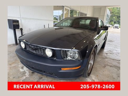 Used 2008 Ford Mustang GT RWD image 1