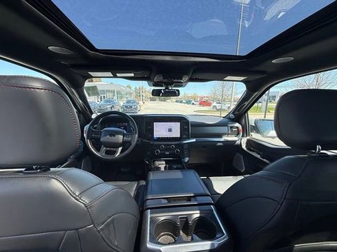 Used 2025 Ford F150 Raptor image 6