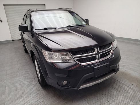 Used 2016 Dodge Journey SXT w/ Comfort/Convenience Group AWD/4WD image 14