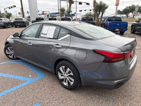 Used 2025 Nissan Altima 2.5 S FWD image 5