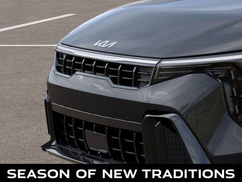 New 2025 Kia K4 GT-Line image 12