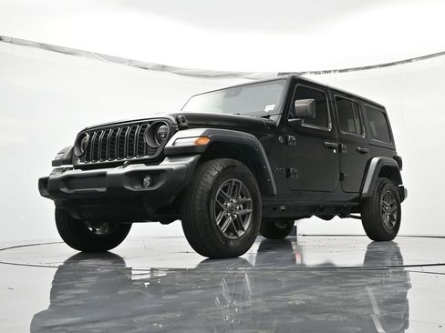 New 2024 Jeep Wrangler Unlimited Sport image 25