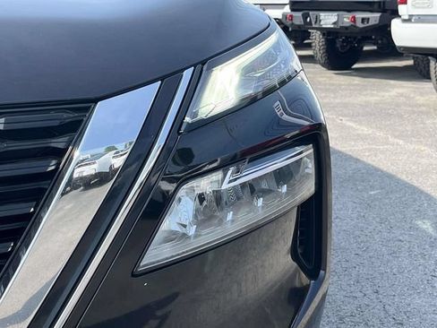 Used 2022 Nissan Rogue SL w/ SL Premium Package FWD image 9