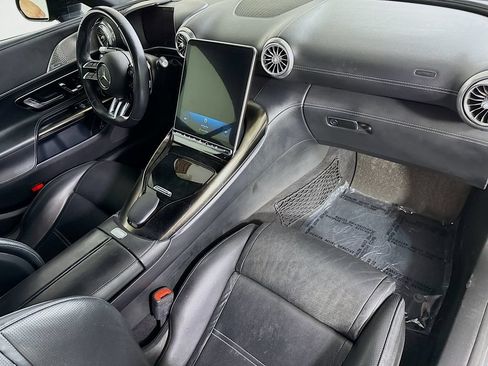 Used 2024 Mercedes-Benz SL 43 AMG image 37