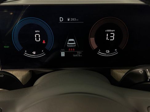 Used 2025 Hyundai Sonata SEL FWD image 15
