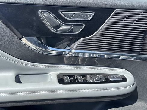 Used 2022 Lincoln Corsair FWD image 19
