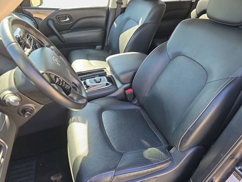 Used 2024 INFINITI QX80 Luxe image 15