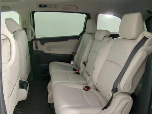 New 2026 Honda Odyssey EX-L image 32