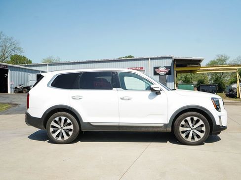 Used 2021 Kia Telluride S image 3