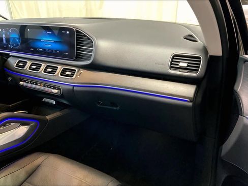 Used 2020 Mercedes-Benz GLE 350 4MATIC image 18