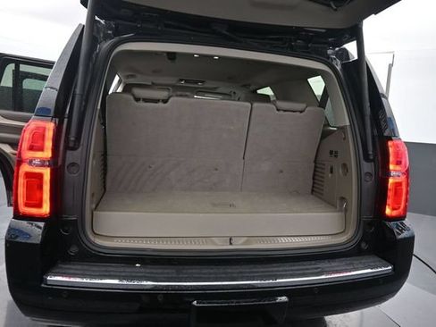 Used 2020 Chevrolet Tahoe Premier RWD image 8