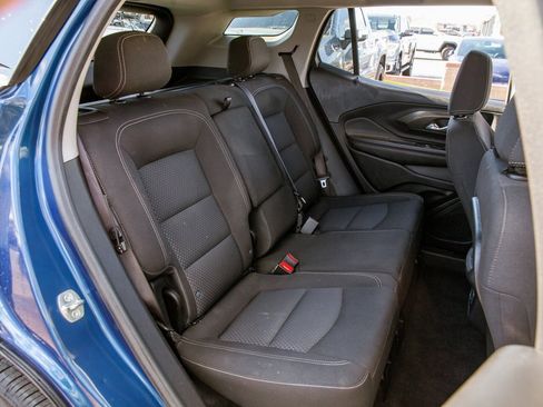 Used 2022 GMC Terrain SLE w/ LPO, Cargo Package image 12