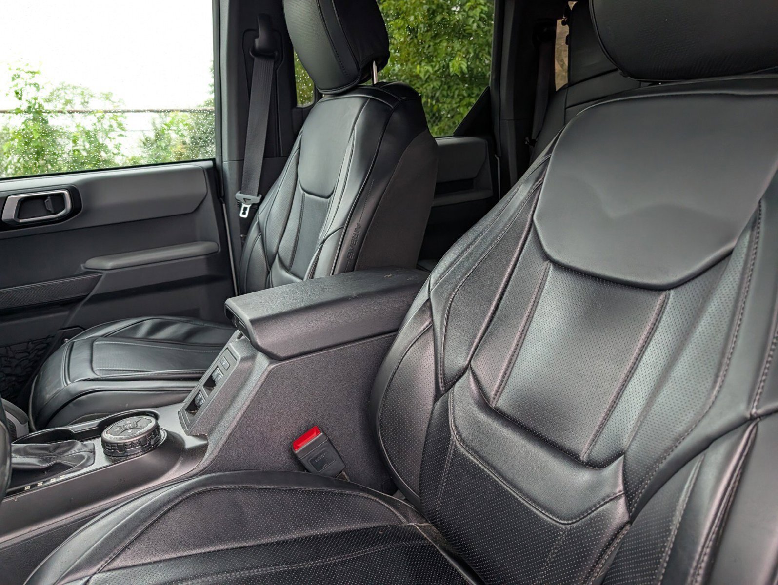 Used 2022 Ford Bronco Big Bend AWD/4WD image 17