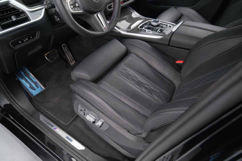 Used 2025 BMW X7 M60i w/ Executive Package AWD/4WD image 14
