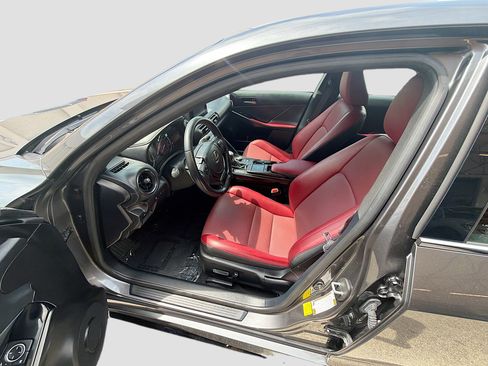 Used 2024 Lexus IS 350 F Sport RWD image 18