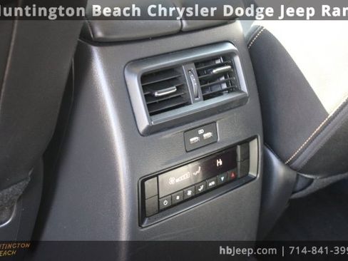 Used 2024 MAZDA CX-90 3.3 Turbo w/ Select Package image 34