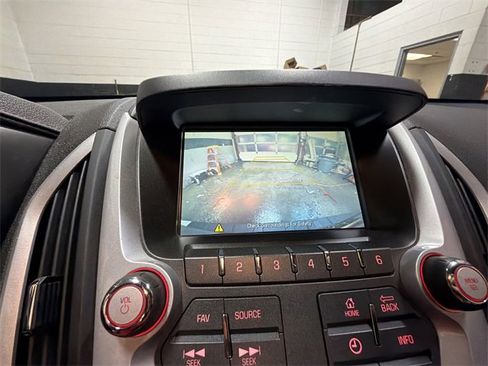 Certified 2015 GMC Terrain SLE image 17