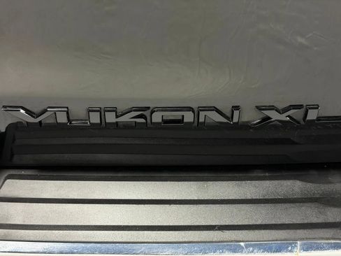Used 2015 GMC Yukon XL Denali w/ Open Road Package AWD/4WD image 12