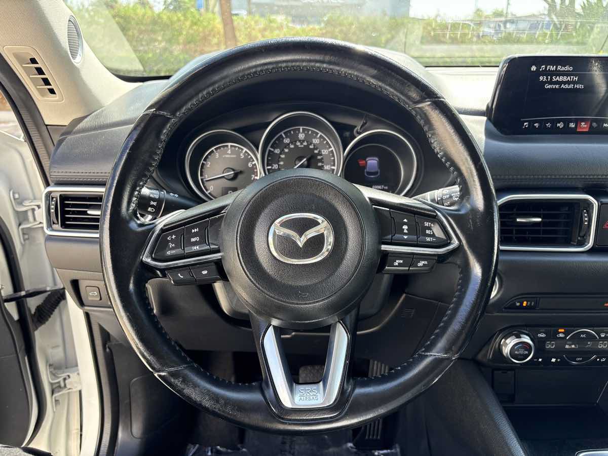 Used 2018 MAZDA CX-5 Touring w/ Preferred Equipment Package FWD image 21