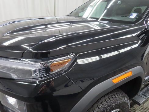 Used 2024 GMC Canyon AT4 image 36