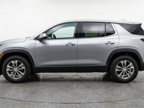 Used 2025 Chevrolet Equinox LT FWD image 5