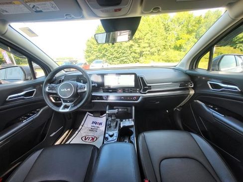 Certified 2023 Kia Sportage EX FWD image 13