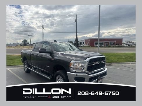 Used 2022 RAM 2500 Tradesman AWD/4WD image 1