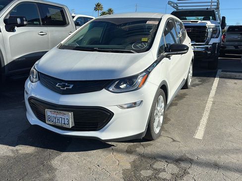 Used 2020 Chevrolet Bolt LT image 2