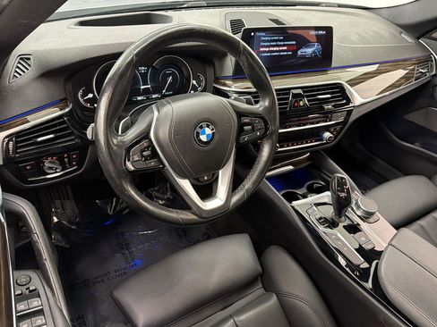 Used 2018 BMW 530e RWD image 4