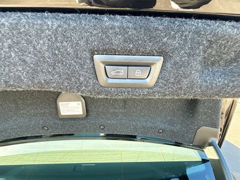 Used 2024 BMW 530i image 31