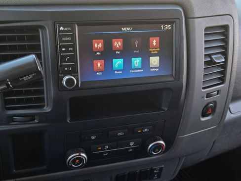 Used 2021 Nissan NV 2500 S w/ Vinyl Seat Package image 16