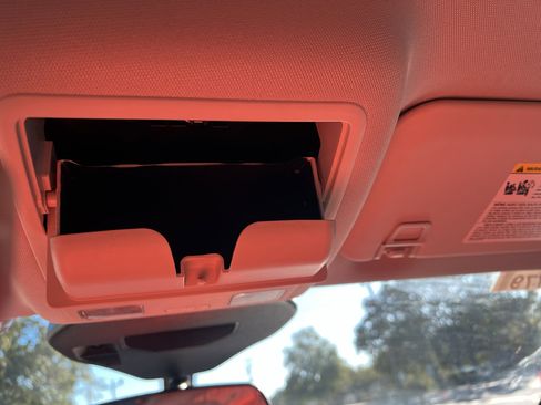 Used 2023 Ford Escape Active image 25