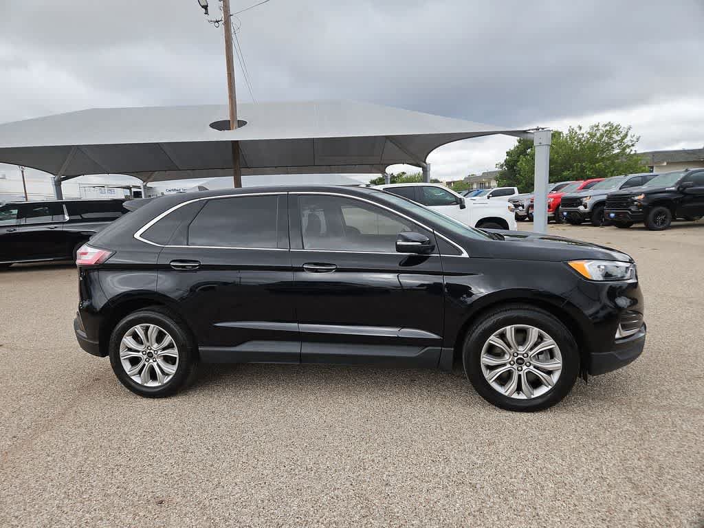 Used 2023 Ford Edge Titanium AWD/4WD image 9