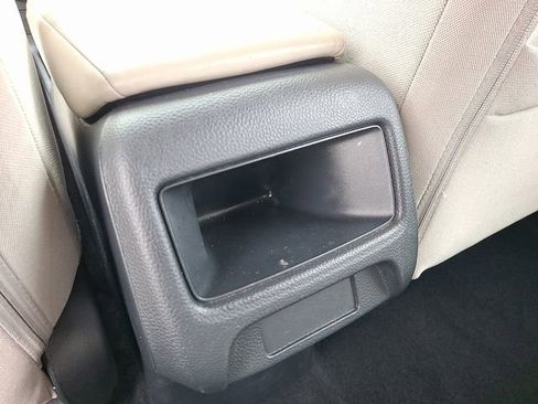 Used 2025 Honda HR-V LX image 11