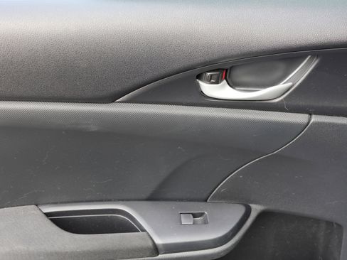 Used 2018 Honda Civic EX image 32