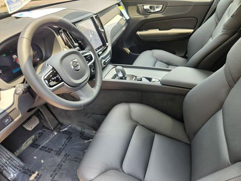 New 2025 Volvo XC60 B5 Plus w/ Protection Package Premier image 6
