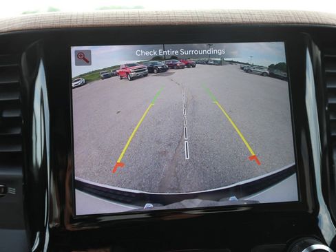 Used 2022 RAM 1500 Limited w/ Body Color Bumper Group AWD/4WD image 23