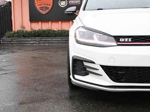Used 2018 Volkswagen GTI S image 3