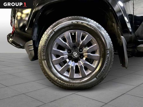 Used 2023 Toyota Tacoma Limited w/ Nightshade Package image 10