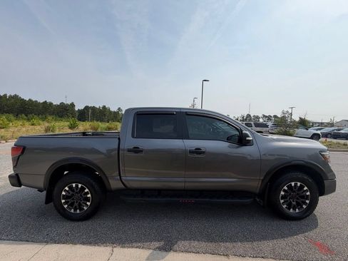 Used 2023 Nissan Titan PRO-4X w/ Pro-4x Convenience Package AWD/4WD image 25