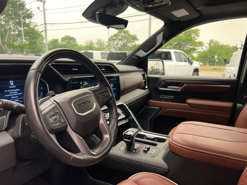 Used 2024 GMC Sierra 1500 Denali Ultimate AWD/4WD image 14