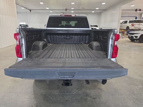 Used 2022 Chevrolet Silverado 3500 LT w/ Convenience Package AWD/4WD image 24