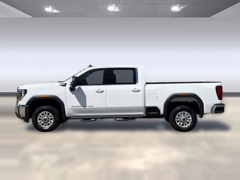 Used 2024 GMC Sierra 2500 SLE w/ SLE Value Package; image 2