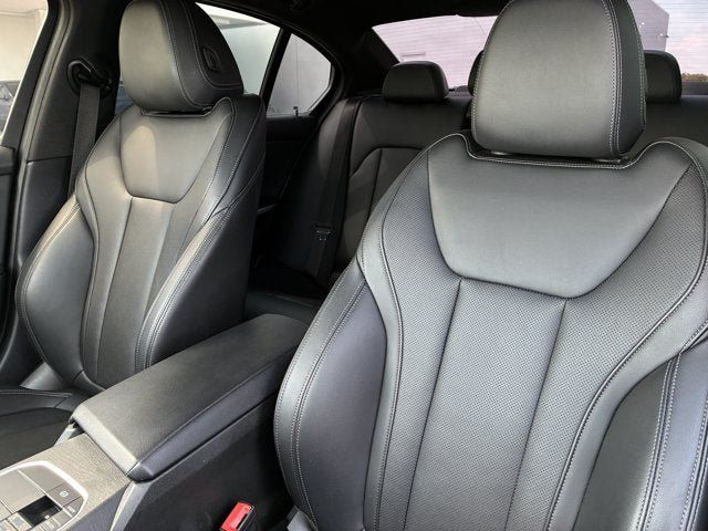 Used 2024 BMW 330i Sedan RWD image 11