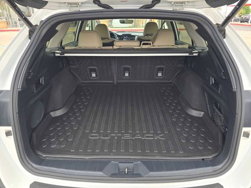 Used 2020 Subaru Outback Limited w/ Popular Package #2 AWD/4WD image 16
