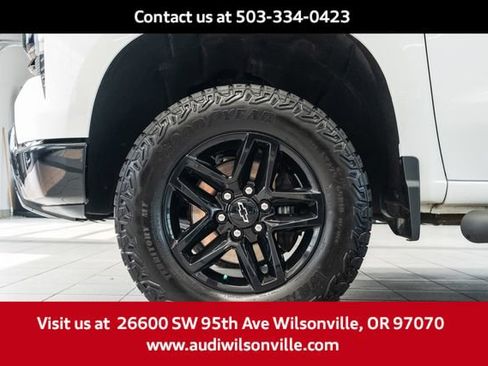Used 2024 Chevrolet Silverado 1500 LT Trail Boss w/ Convenience Package II AWD/4WD image 7