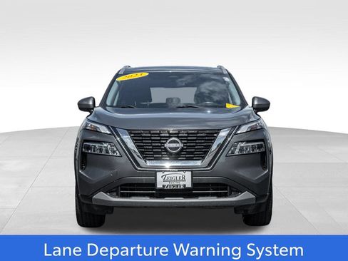 Used 2023 Nissan Rogue SV w/ SV Premium B Package AWD/4WD image 2