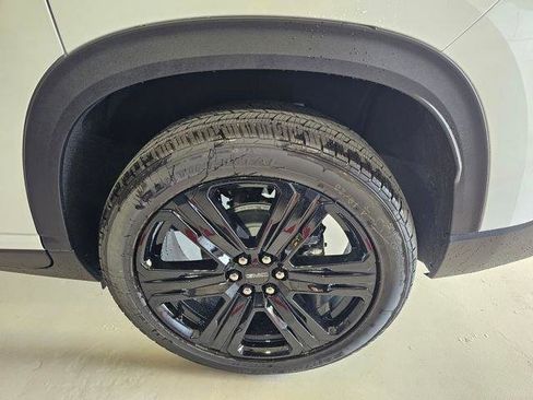 New 2026 GMC Acadia Elevation w/ Black Edition FWD image 13