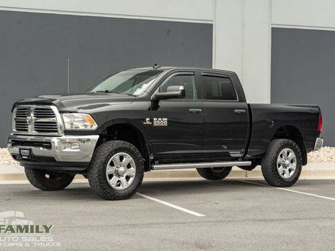 Used 2015 RAM 2500 Big Horn image 2